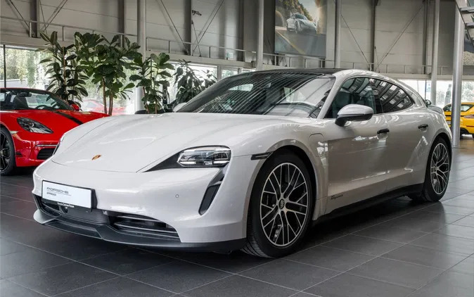 wielkopolskie Porsche Taycan cena 429900 przebieg: 11320, rok produkcji 2022 z Radomyśl Wielki